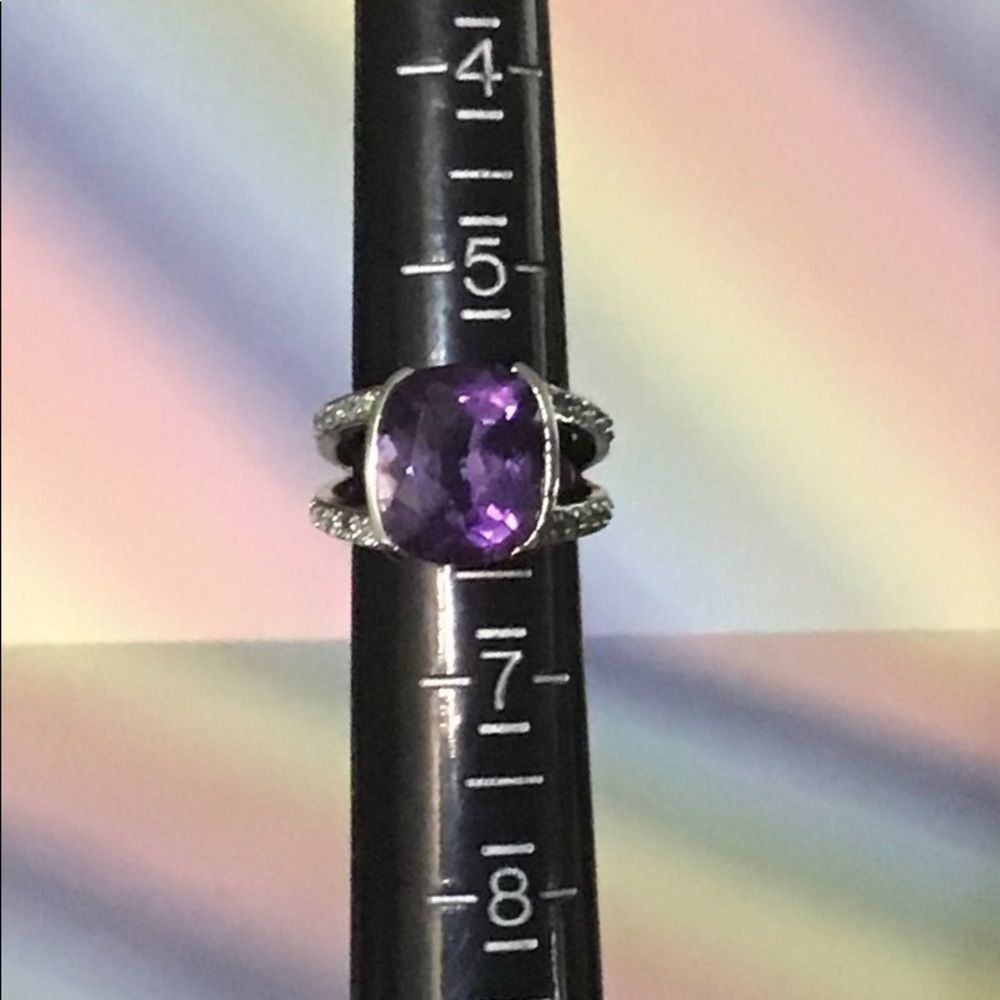 925 Amethyst and pave Gemstones‎ Ring